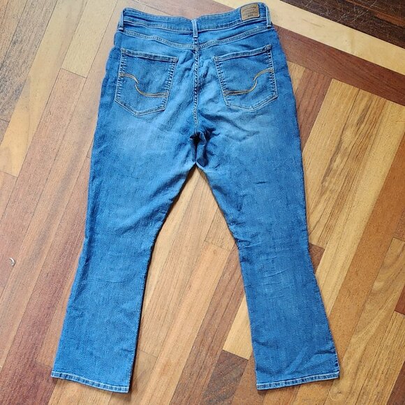 Signature by Levi Strauss Gold Label Mid-Rise Boot Cut Jeans Size 31 - Picture 12 of 16